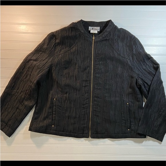 N Touch Ladies Size XL Black Long Sleeve Jacket Zip Front Closure Excellent Cond - Picture 4 of 10